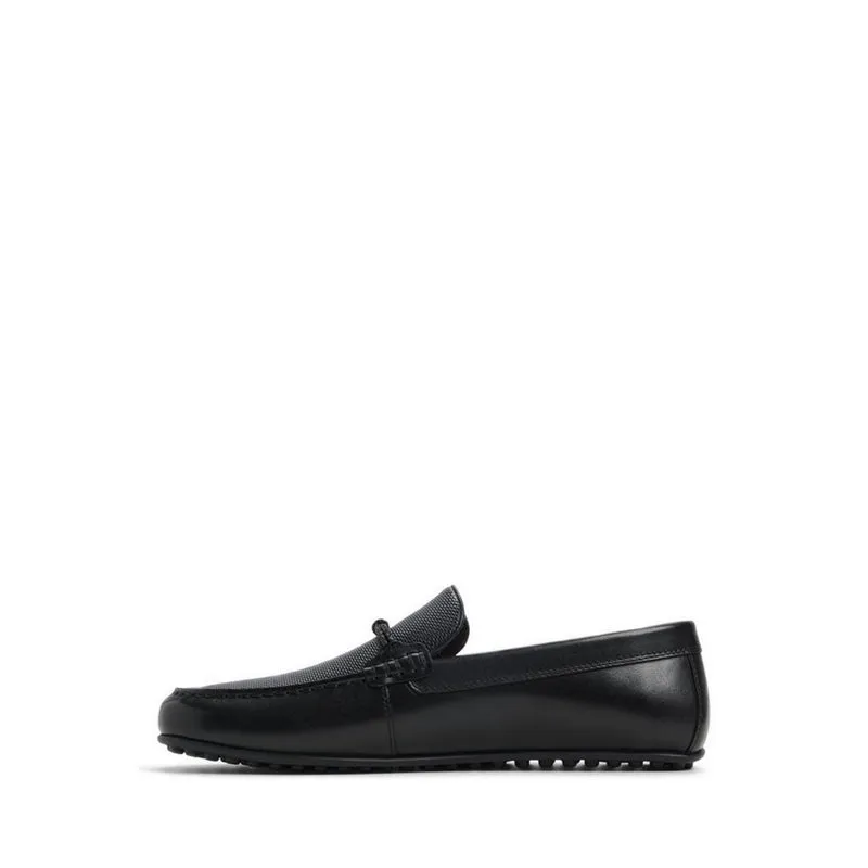 Wilbart Slip Ons - Black