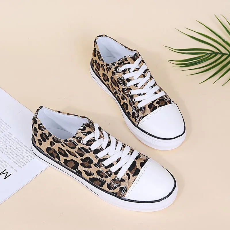Women leopard print front lace canvas shoes