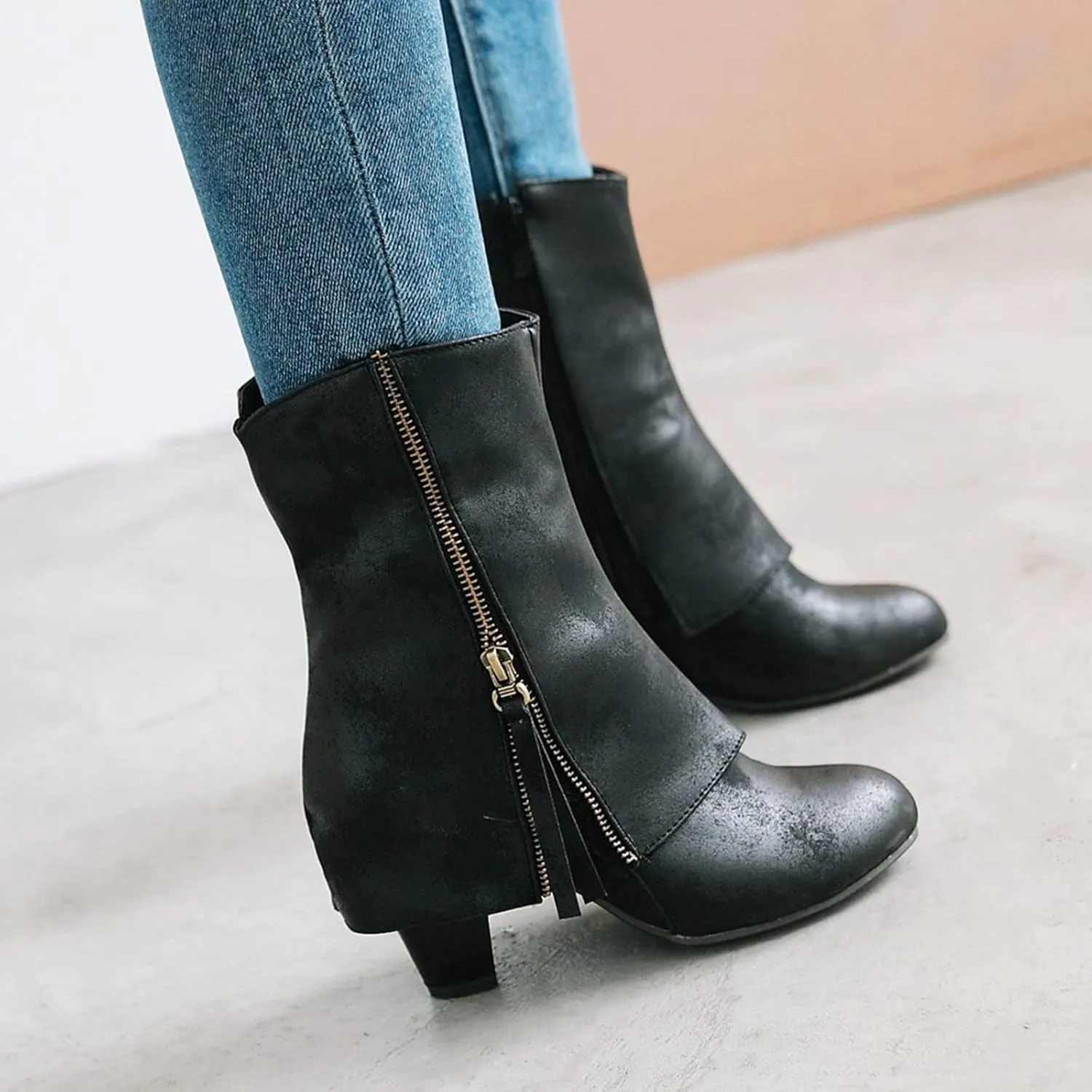 Women Mid Calf Boots Chunky Low Block Heel Fashion Boots Embroidered Slip On Pointed Toe Short Boots with Side Zipper