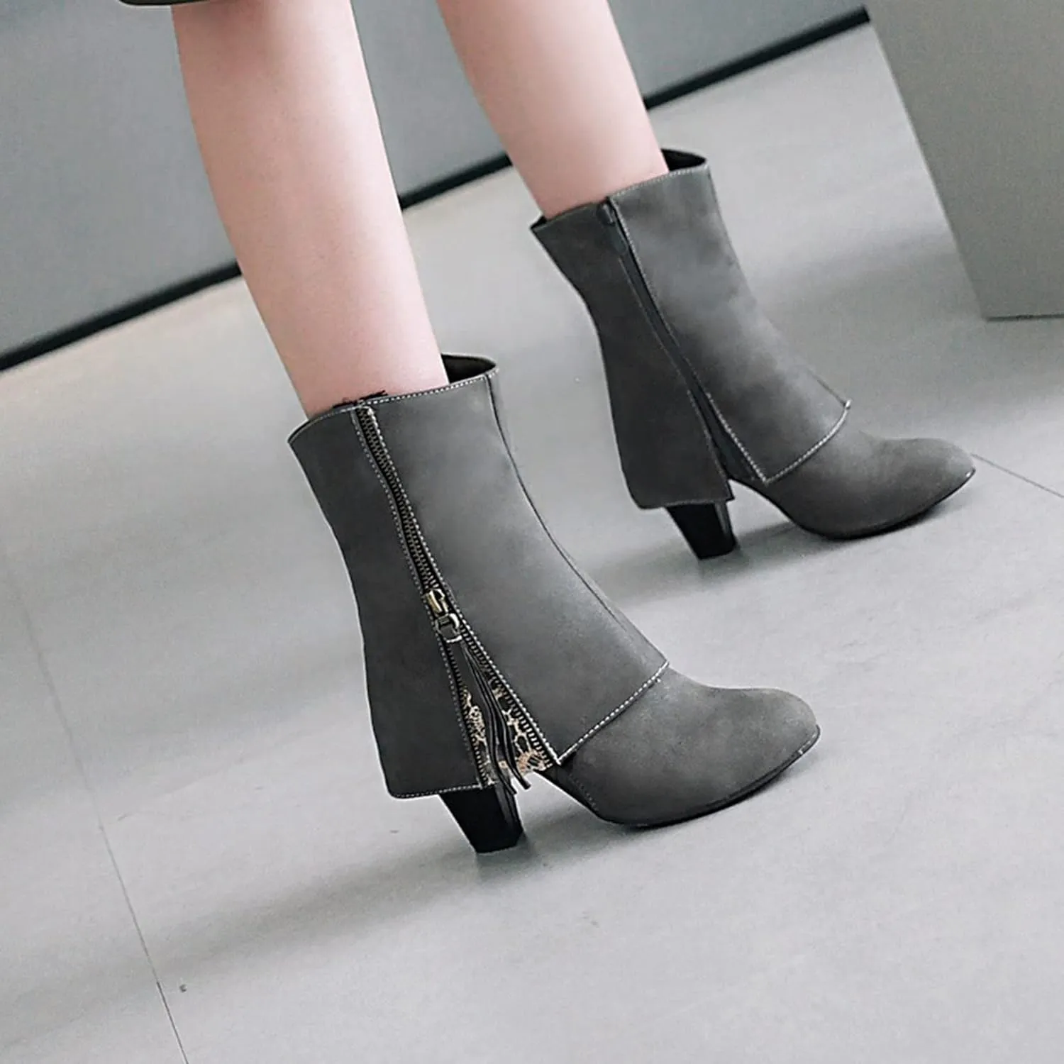 Women Mid Calf Boots Chunky Low Block Heel Fashion Boots Embroidered Slip On Pointed Toe Short Boots with Side Zipper