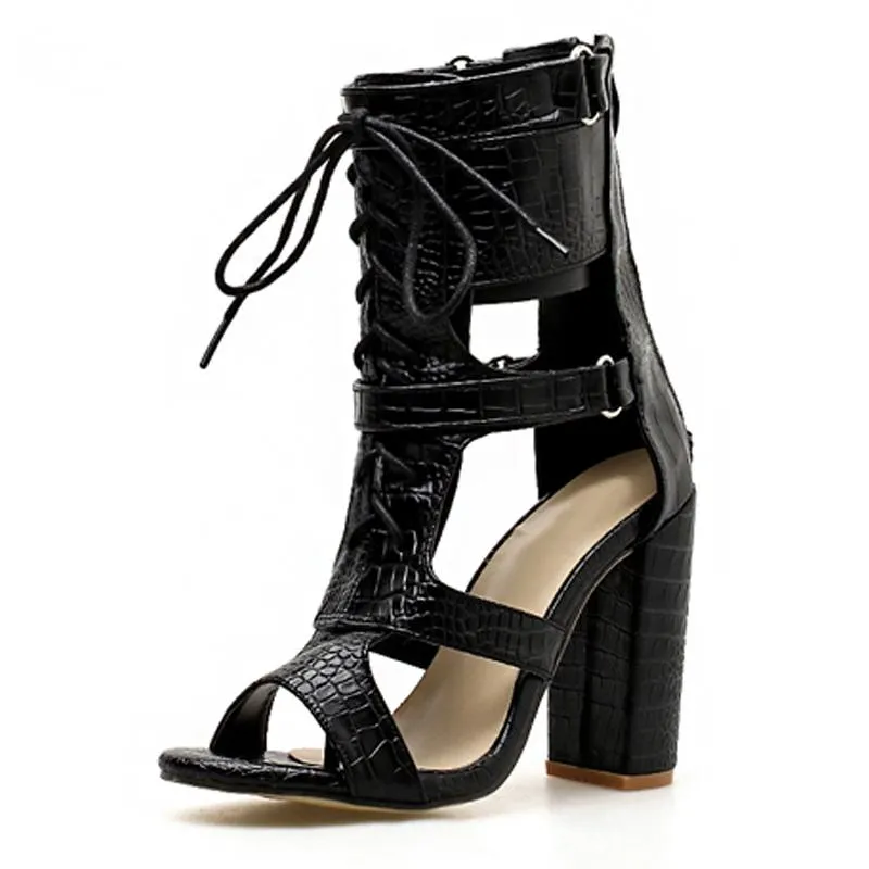 Women's Gladiator Sandals With Cut-Out Toe