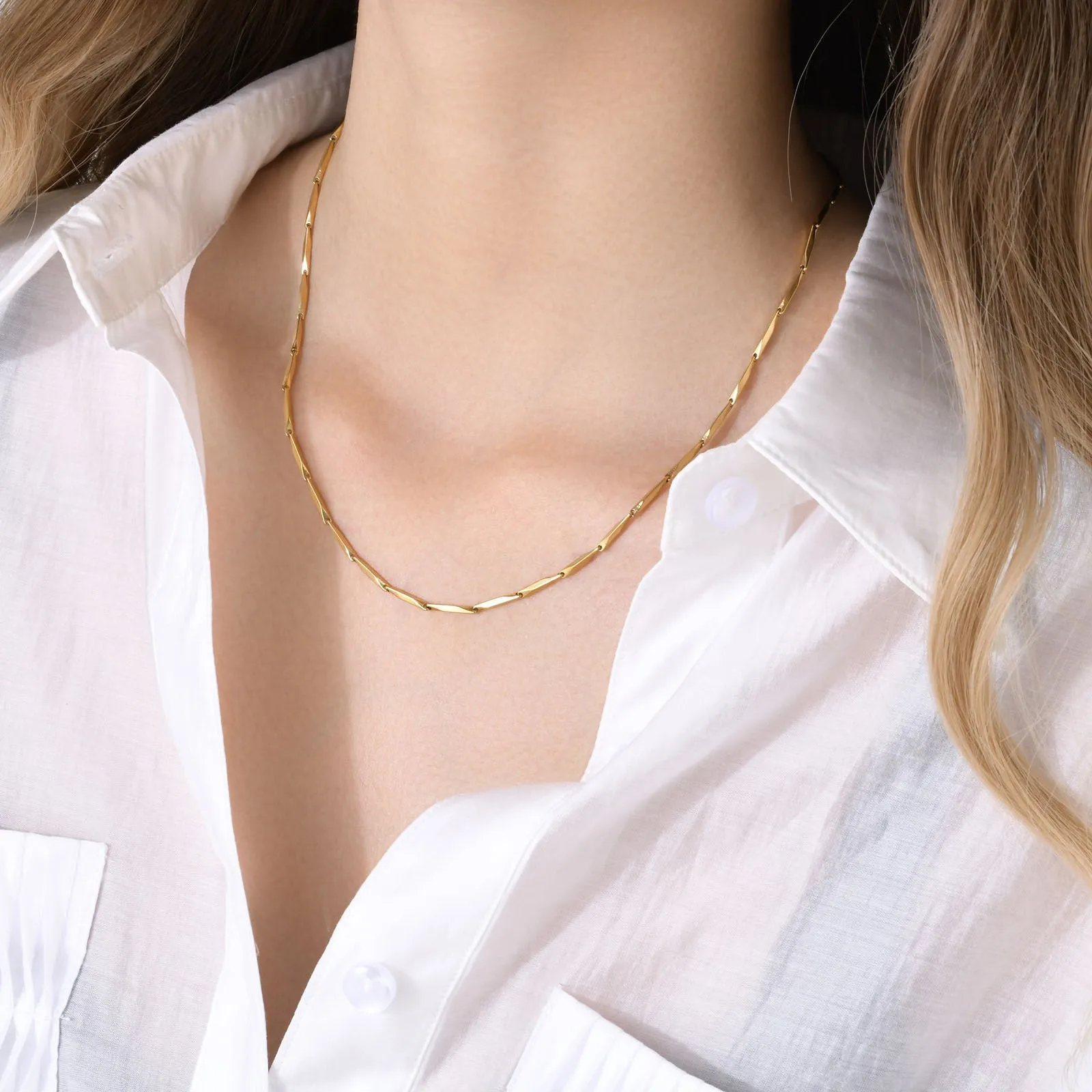 Women's Simple Seed Shape Basic Chain Gold Necklace 18K Gold Plated