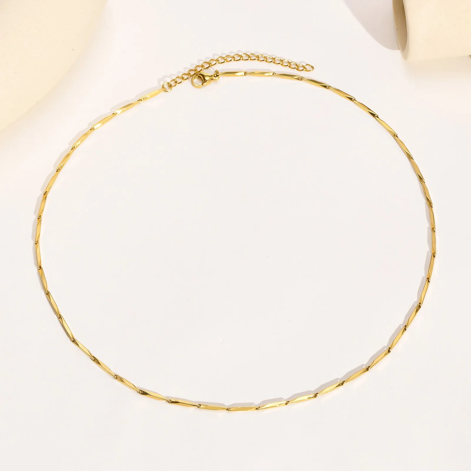 Women's Simple Seed Shape Basic Chain Gold Necklace 18K Gold Plated