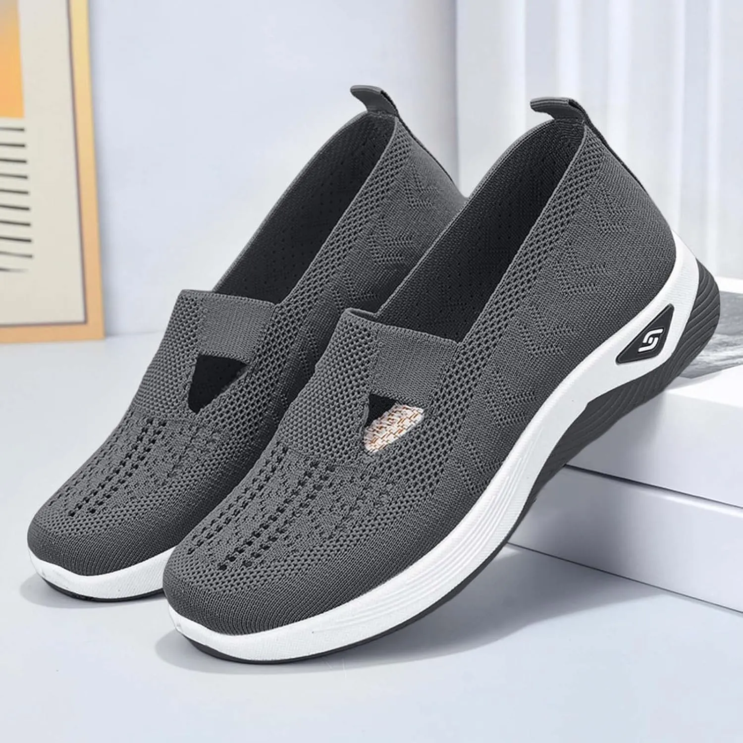 Women's Summer Fashion Mesh Breathable Casual Shoes Round Head Non Slip One Foot Stirrup Casual Sneakers Casual Walking Shoes