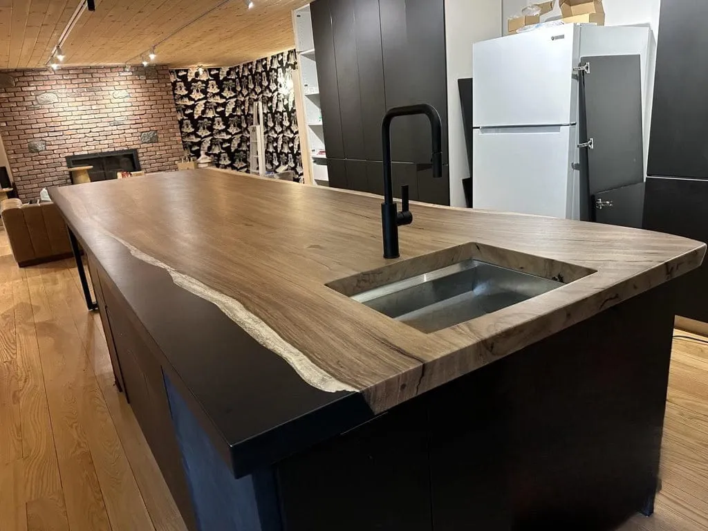 Wood Island Tops